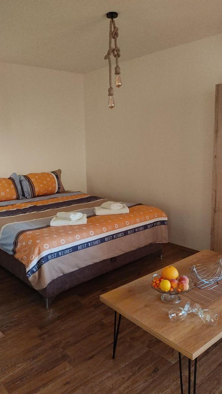 Guest House Stevovski Elshani Bagian luar foto