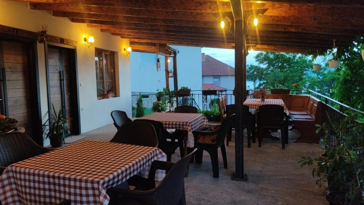Guest House Stevovski Elshani Bagian luar foto