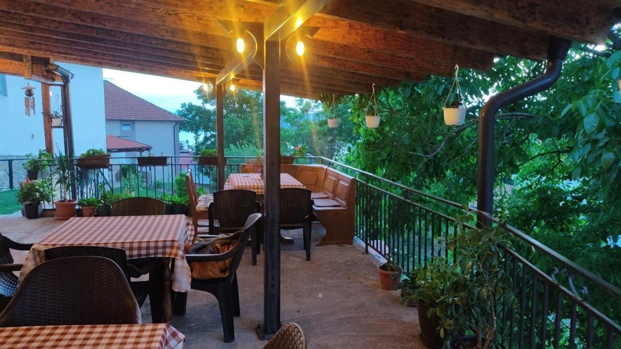 Guest House Stevovski Elshani Bagian luar foto