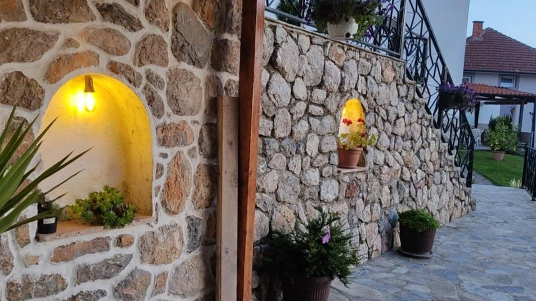 Guest House Stevovski Elshani Bagian luar foto